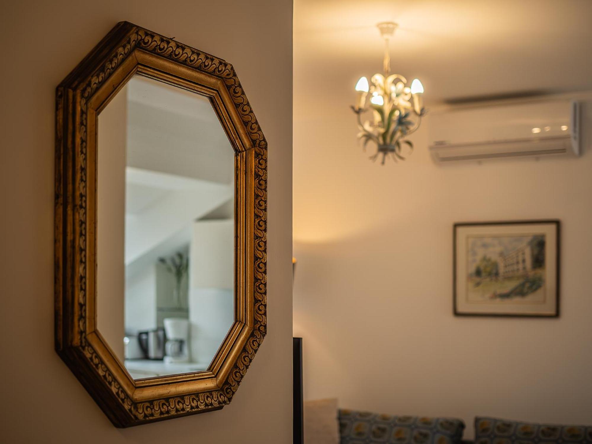 Crystal Suites Old Town Краків Екстер'єр фото